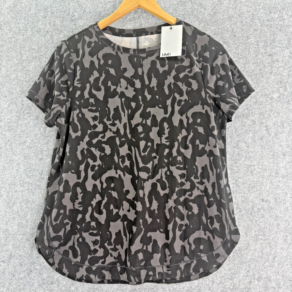 NEW Limitless by Limited Womens Short Sleeve Shirt Medium M Black Gray Camo Tee‎